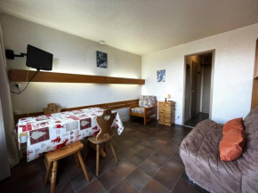 Studio confortable avec balcon, baignoire et accès direct aux pistes à La Croisette - FR-1-452-51